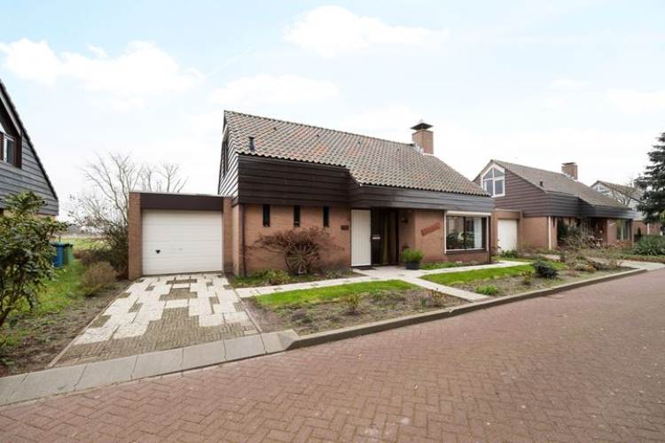 Woning Volkerakstraat 15 Herkingen