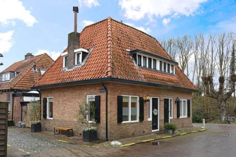 Woning Jan Massenstraat 19 Naarden