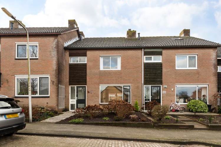 Woning Lijsterbeslaan 70 Lexmond