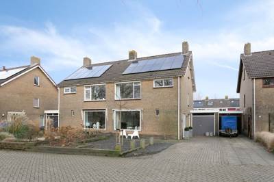 Woning Wythústerwei 43 Stiens