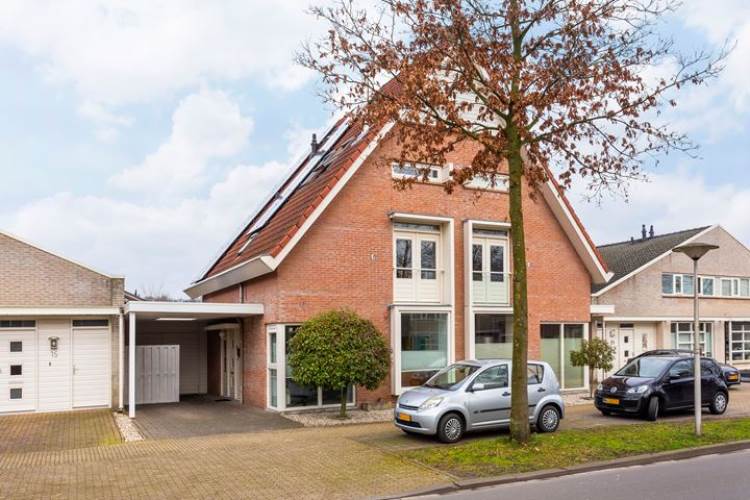 Woning Moerasspirealaan 17 Enschede