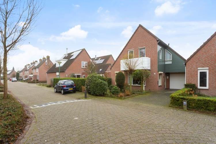 Woning De Vlos 15 Nuenen
