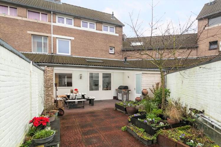 Woning Raadhuisstraat 54 Kaatsheuvel
