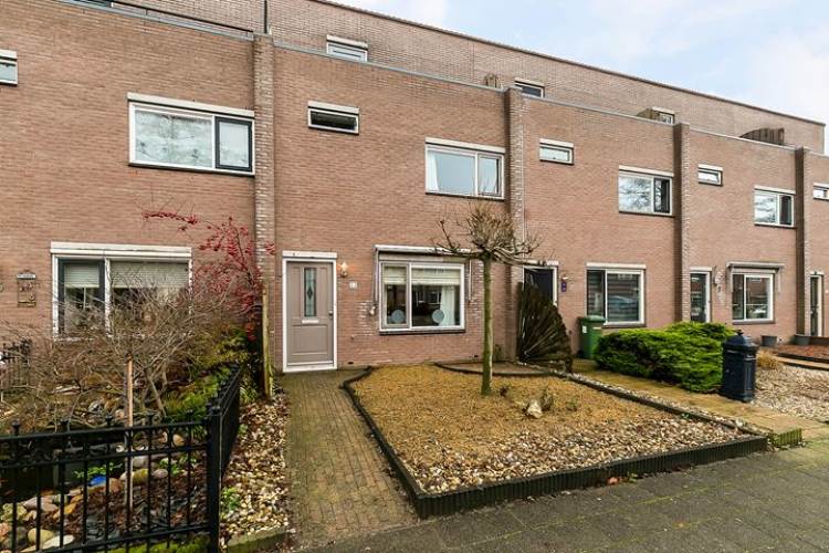 Woning Wouter van de Kampstraat 13 Nijkerkerveen