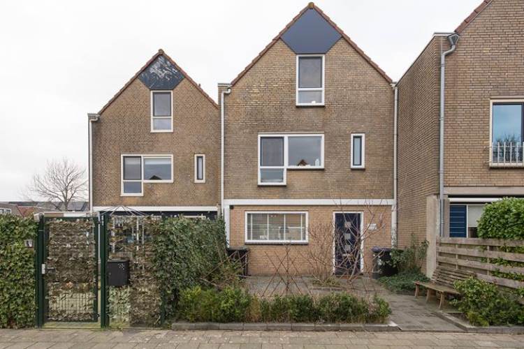 Woning Karveel 46 3 Lelystad