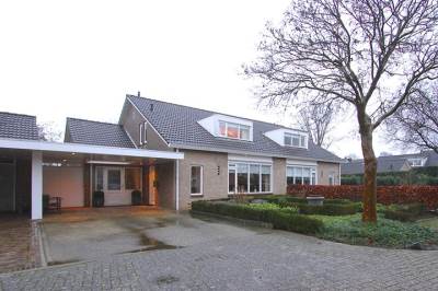 Woning Perzikstraat 21 Beneden-Leeuwen
