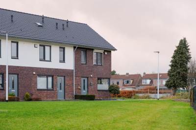Woning Van Lunterenstraat 74 Almelo