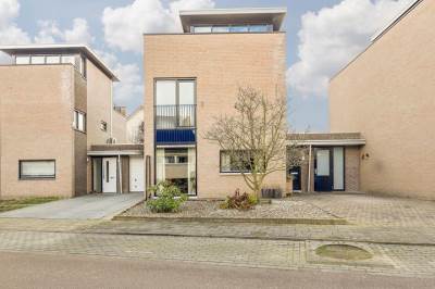 Woning Aronskelk 83 Elsloo (LI)