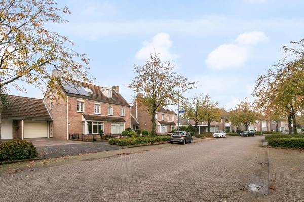 Woning Van Leeuwenhoeklaan 42 VLIJMEN
