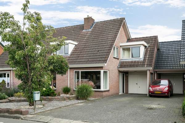 Woning P Buismanstraat 64 LEMELERVELD