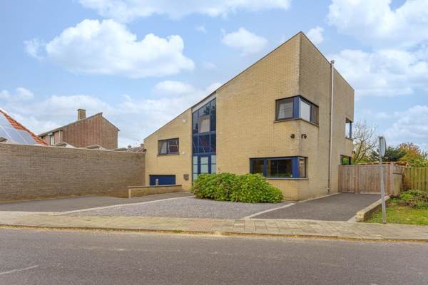 Woning Burg. Houbenstraat 11 Papenhoven