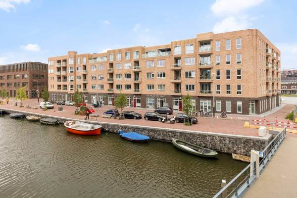 Woning Revaleiland 99 AMSTERDAM