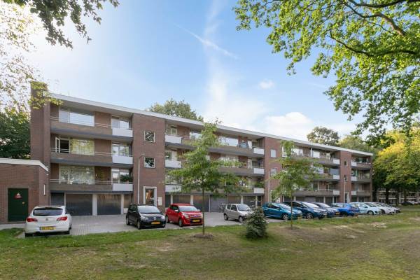 Woning Azuurweg 132 TILBURG