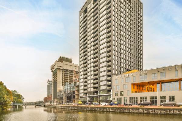 Woning Badhuiskade 151 AMSTERDAM