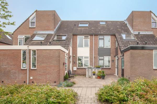 Woning Middenweg 53 ZEGVELD
