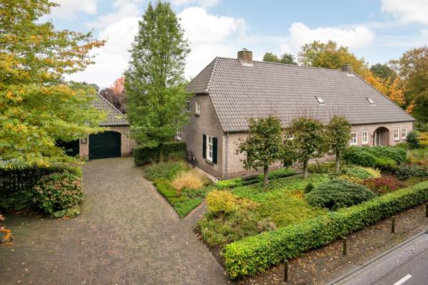 Woning Hoogcasteren 19 HOOGELOON