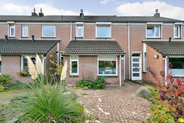 Woning Ambrozijnberg 145 ROOSENDAAL