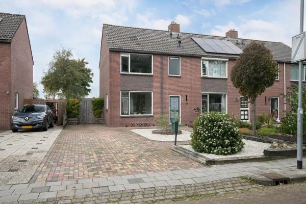 Woning Magnoliastraat 31 Bovensmilde
