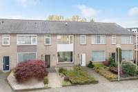 Woning Meester van Zuylen van Nyeveltstraat 6 WAALWIJK