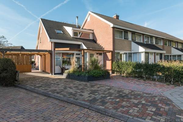 Woning De Merel 47 SURHUISTERVEEN