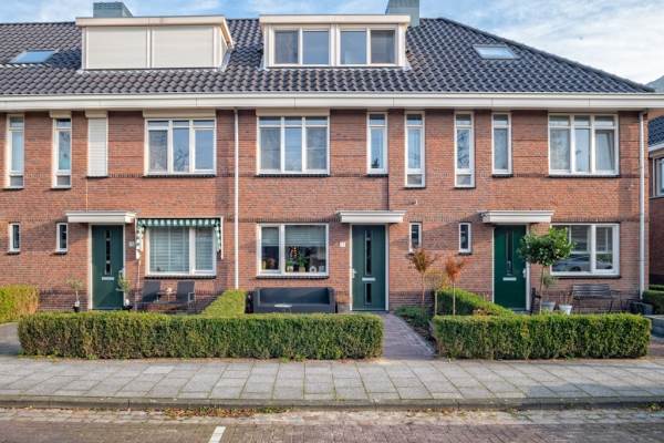 Woning Johan van der Poortenlaan 17 SPIJKENISSE