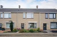 Woning Burg van Lichtenbergstraat 12 THOLEN