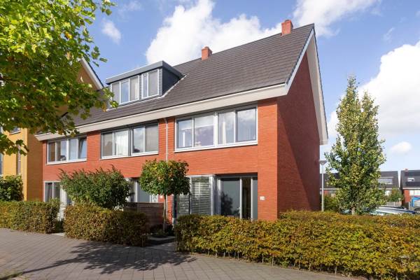 Woning Simon Carmiggeltplantsoen 24 UTRECHT