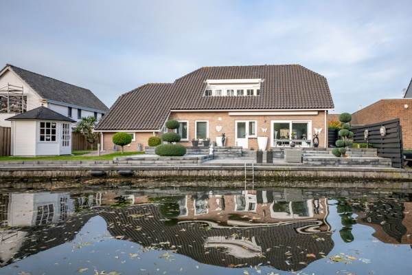 Woning Binnendams 51 HARDINXVELD-GIESSENDAM