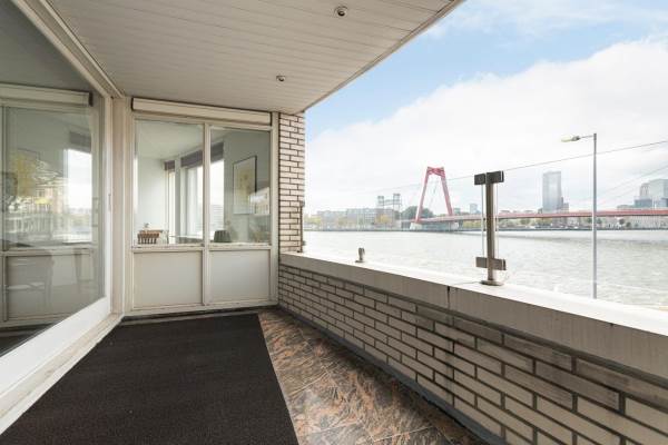 Woning Maasboulevard 182 Rotterdam