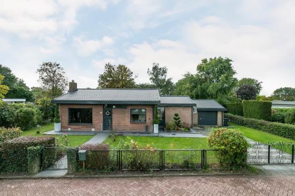 Woning Zalmlaan 23 ZWARTEWAAL