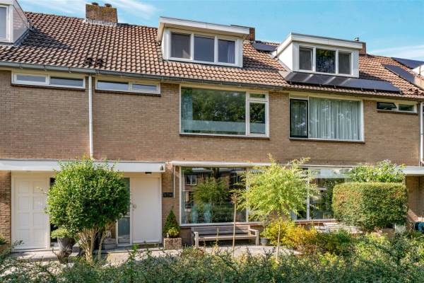 Woning Essenlaan 42 Woerden