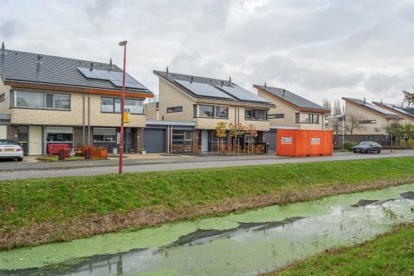 Woning Bachlaan 77 Oud-Beijerland