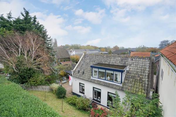 Woning IJsseldijk-Noord 142 Ouderkerk aan den IJssel