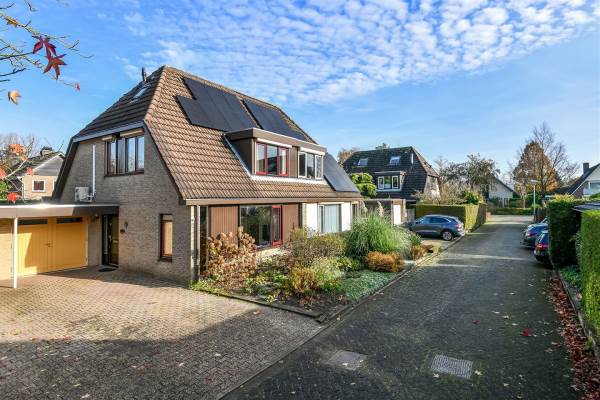 Woning Steenoven 47 Elst (GE)