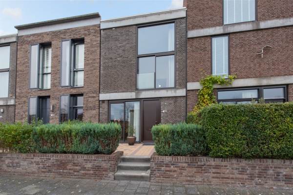 Woning Nootdorpse Landingslaan 140 Den Haag