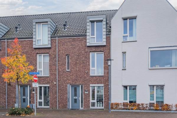 Woning Anton Pieckplein 112 Kaatsheuvel