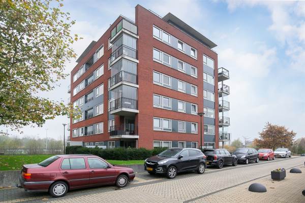 Woning Thetfordstraat 112 Spijkenisse