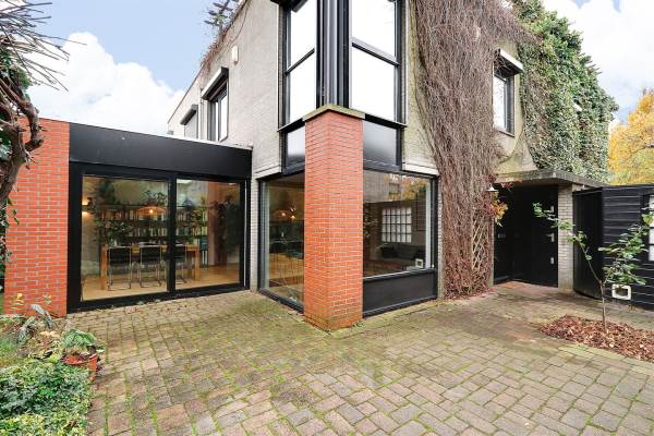 Woning Marga Klompélaan 100 Amsterdam