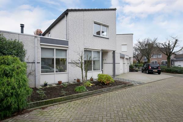Woning Elbeplantsoen 18 Helmond