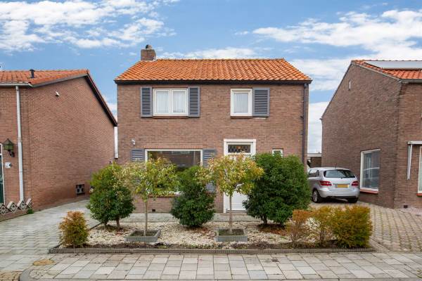 Woning Ambachtsstraat 5 's-Gravenpolder