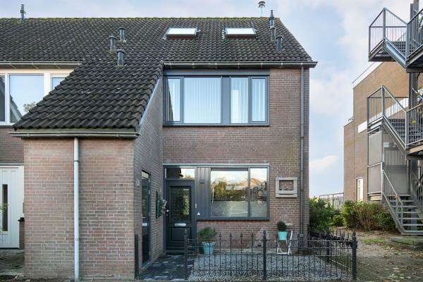 Woning Steiger 2 Hellevoetsluis