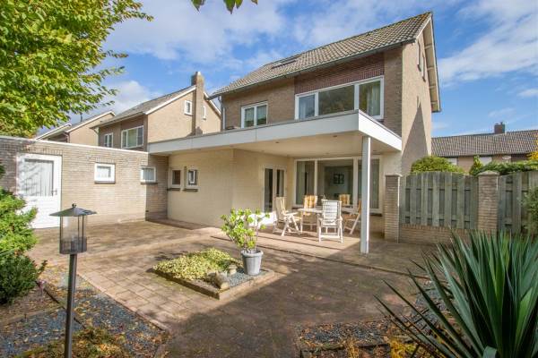 Woning Jozef Israëlstraat 8 Bergen (LI)