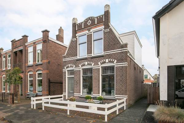 Woning Comm d Vos v Steenwijklaan 18 Meppel