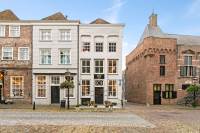 Woning Markt 1 Grave