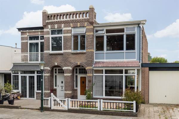 Woning van Ostadestraat 25 Zandvoort