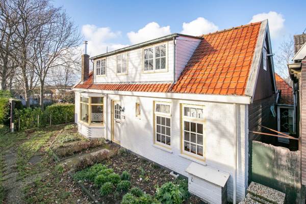 Woning J.J. Allanstraat 393 Westzaan