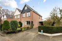 Woning Fie Carelsenstraat 62 Hengelo (OV)