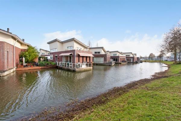 Woning Steureiland 11 Den Haag