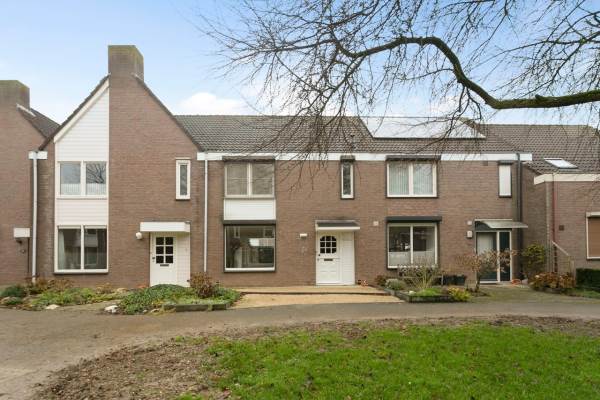 Woning Gentiaanhof 56 Roermond