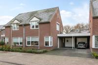 Woning Berkenhof 14 Grashoek